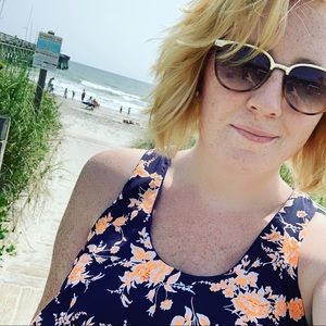 Meet your Posher, Allie